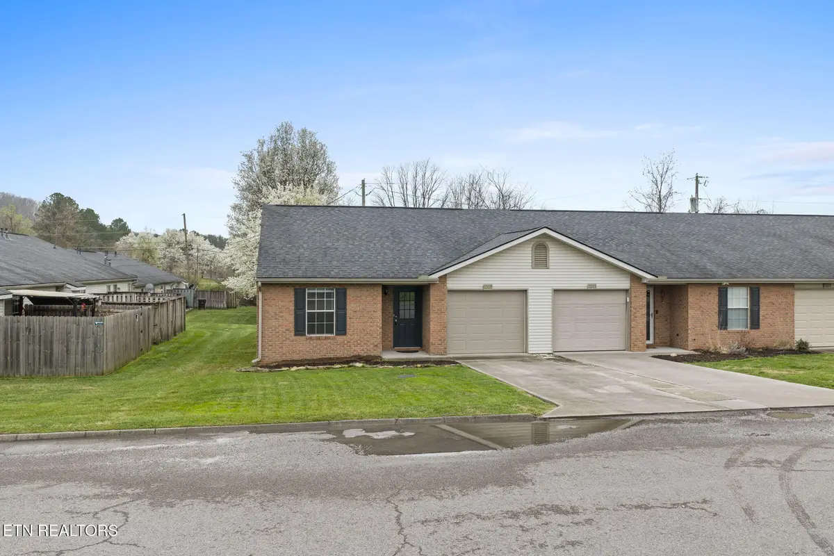 7209 Lyngate Blvd, Powell, TN 37849 - #1