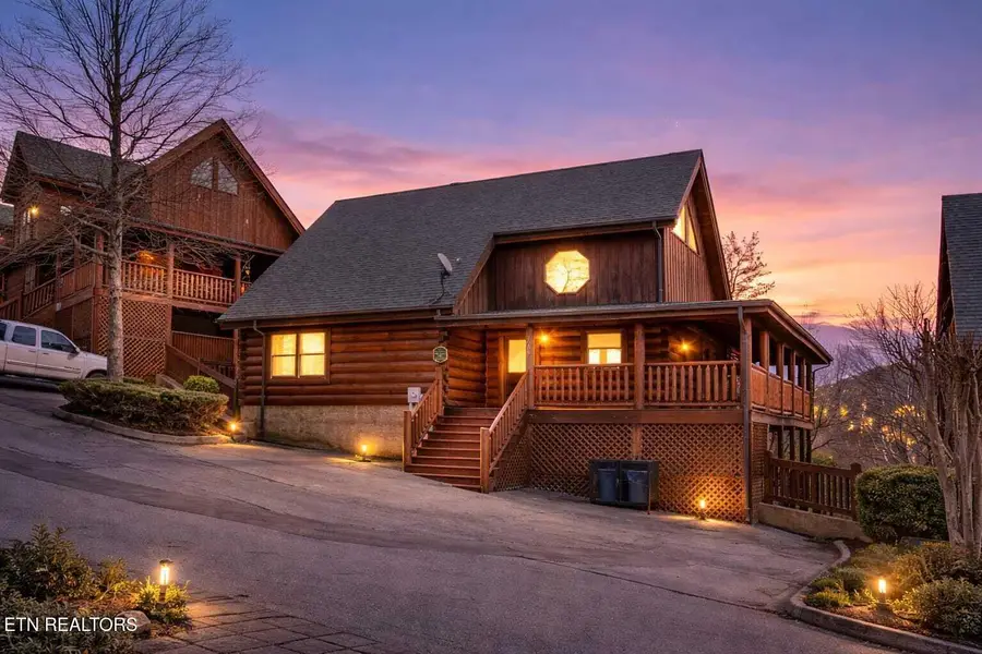 2006 Cougar Crossing Way, Sevierville, TN 37876 - #2