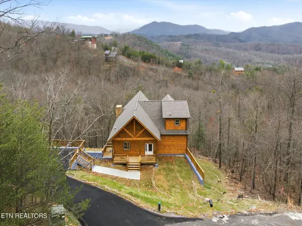 4298 Harmony Hill Lane, Sevierville, TN 37862