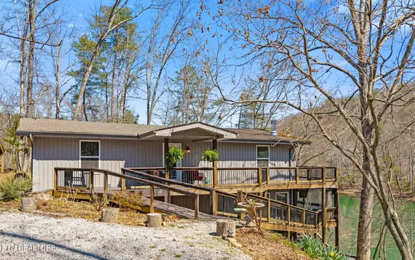 124 Peninsula Rd, Madisonville, TN 37354