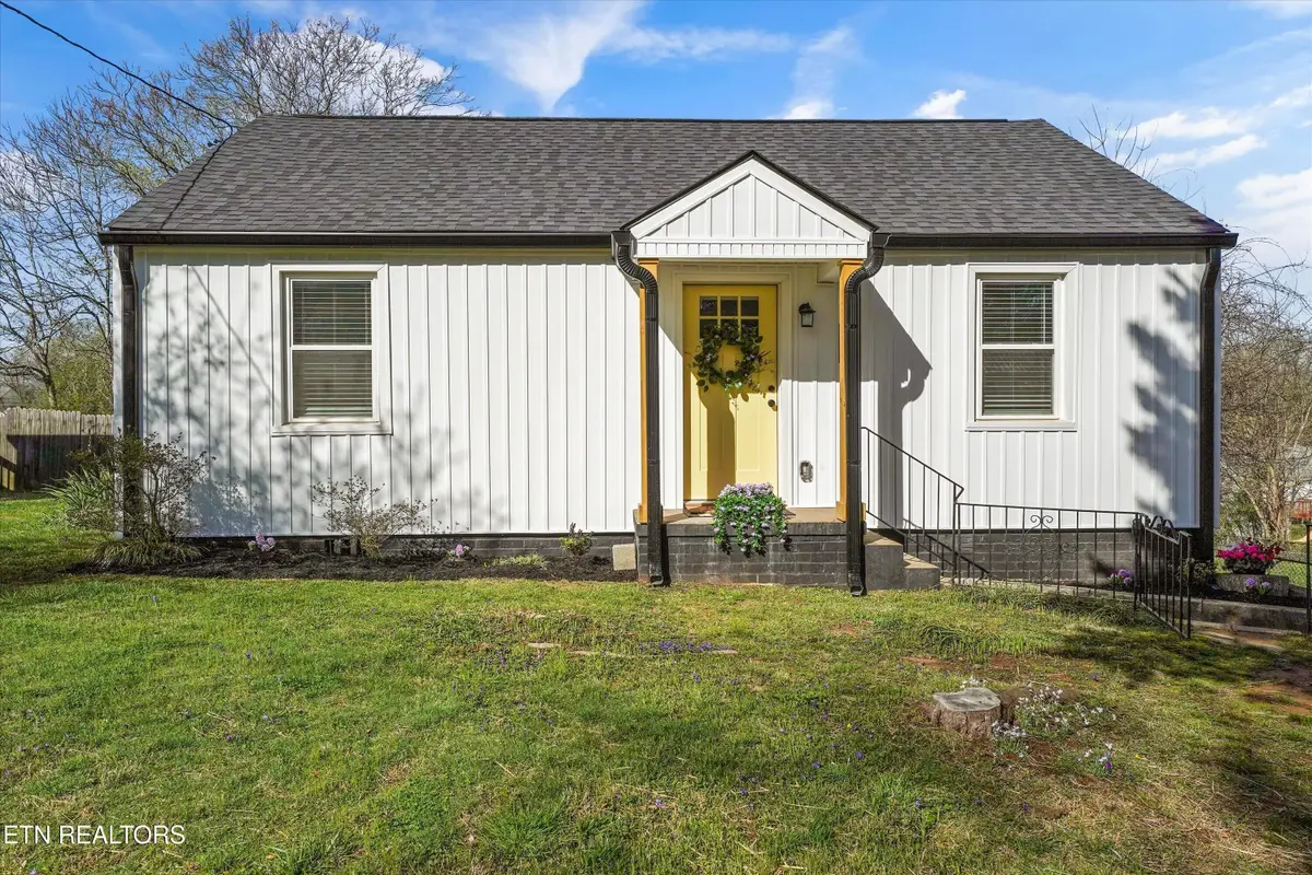 3501 Feathers St, Knoxville, TN 37920 - #1