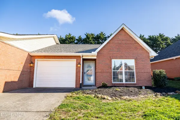 2908 Dominion Drive, Maryville, TN 37803
