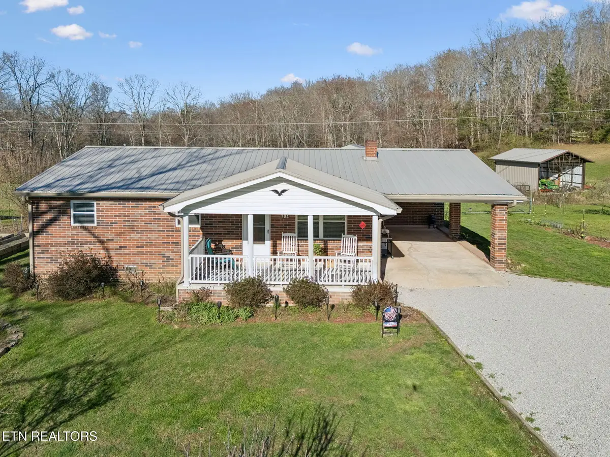 704 Pea Ridge Rd, Sunbright, TN 37872 - #1