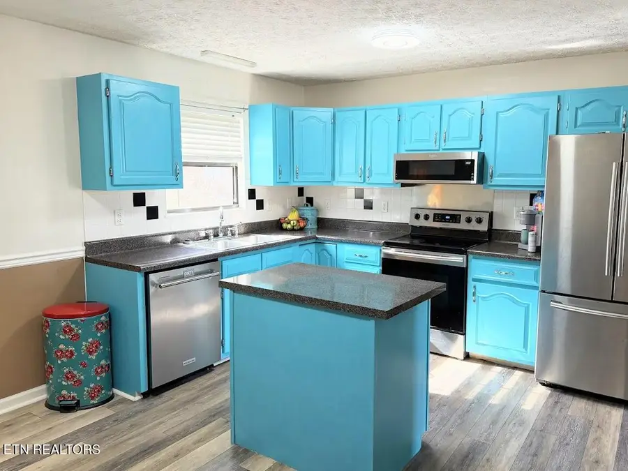 221 Cross Creek Rd, Maynardville, TN 37807 - #3