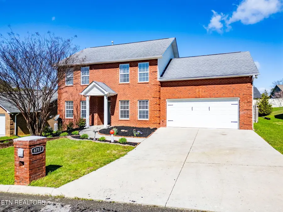 6717 Casa Bella Drive, Knoxville, TN 37918 - #2