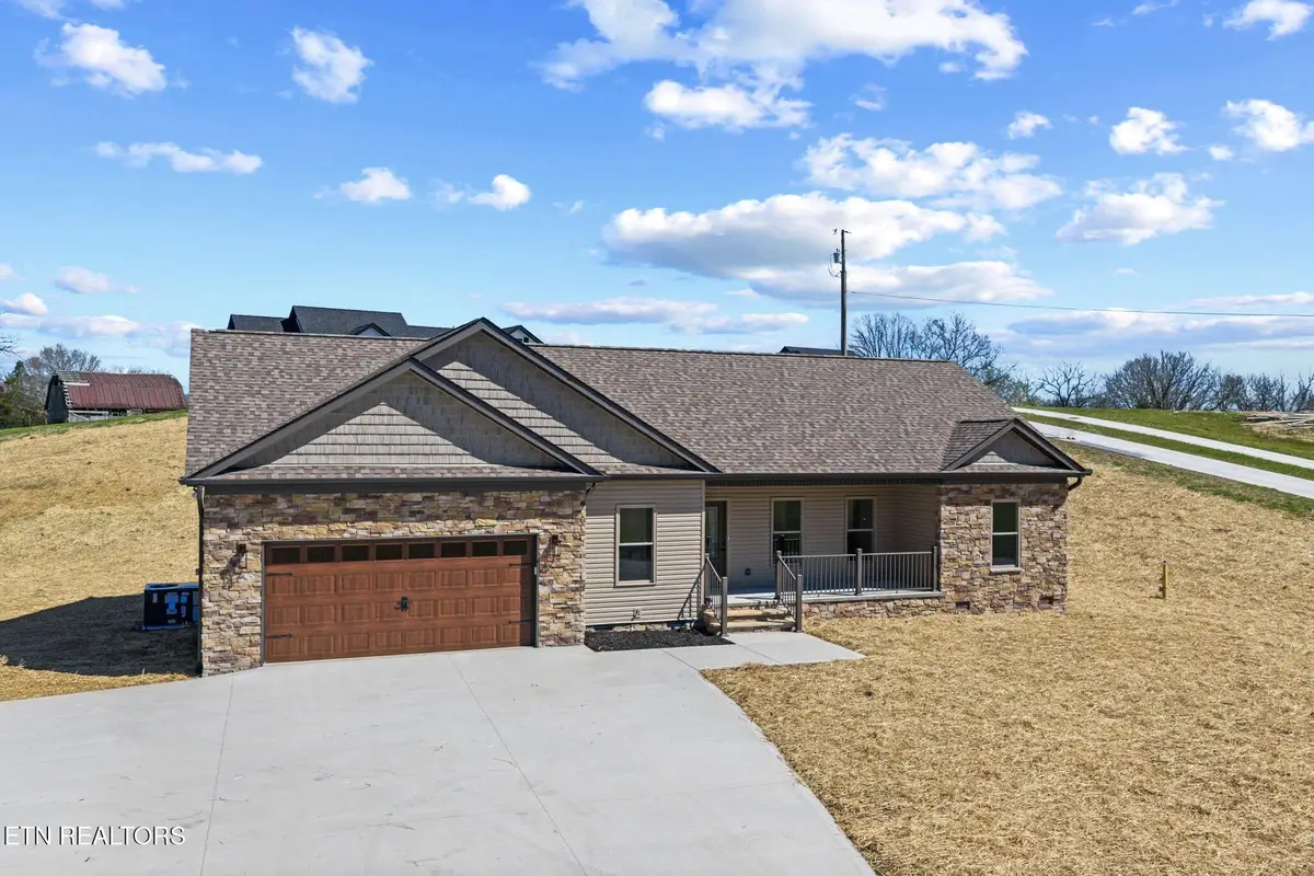 380 Hillvale Road, Clinton, TN 37716 - #1