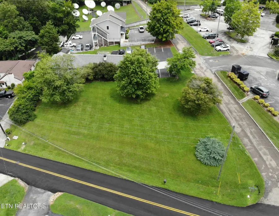 103 Circle Lane, Knoxville, TN 37919 - #2