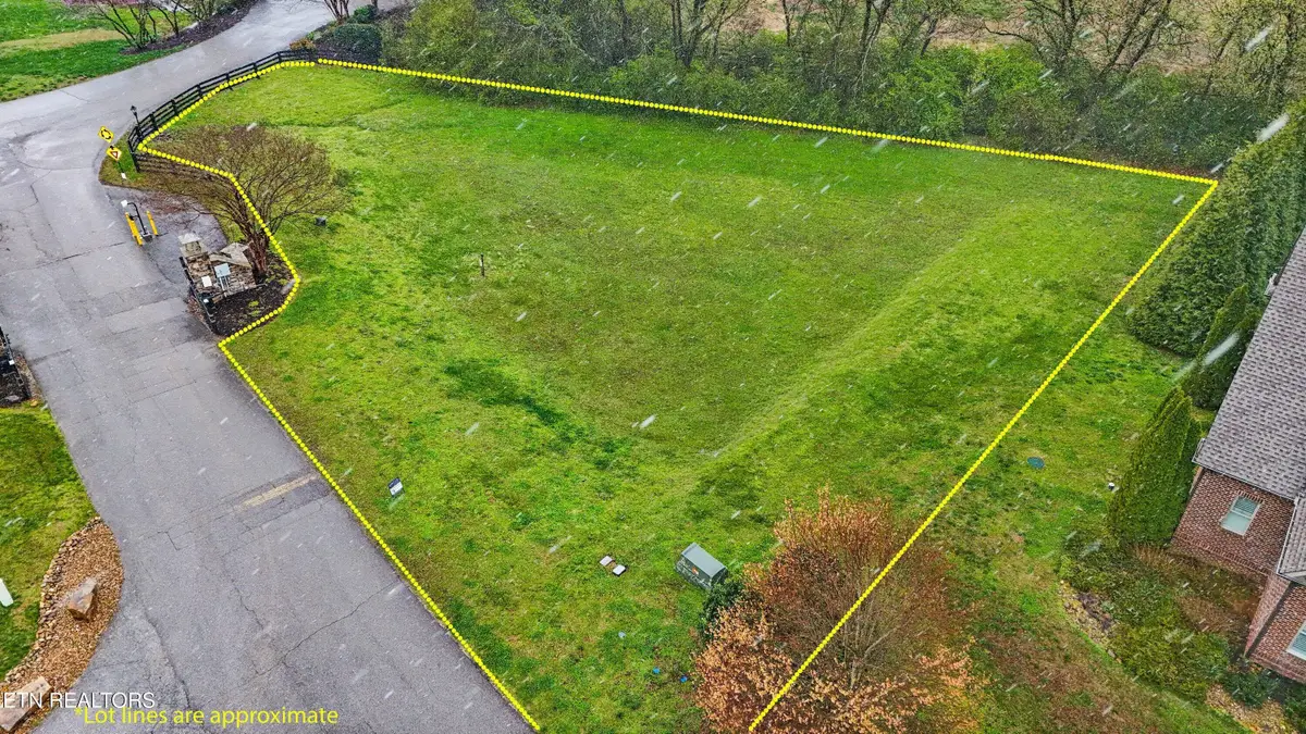 Promontory Point, Louisville, TN 37777 - #1