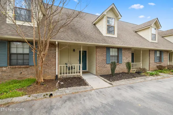 9013 Fountain Brook Lane, Knoxville, TN 37923