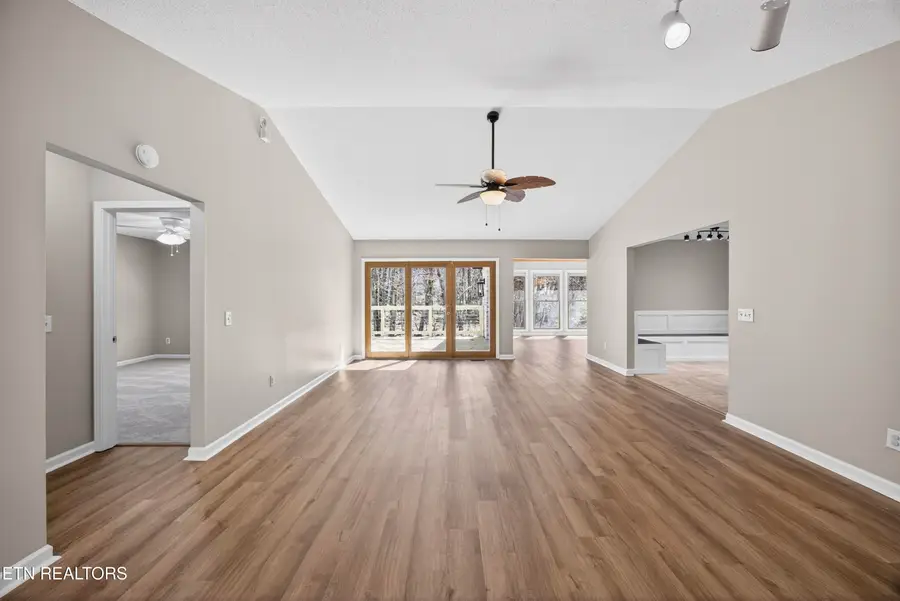 204 Meadowview Drive, Crossville, TN 38558 - #2