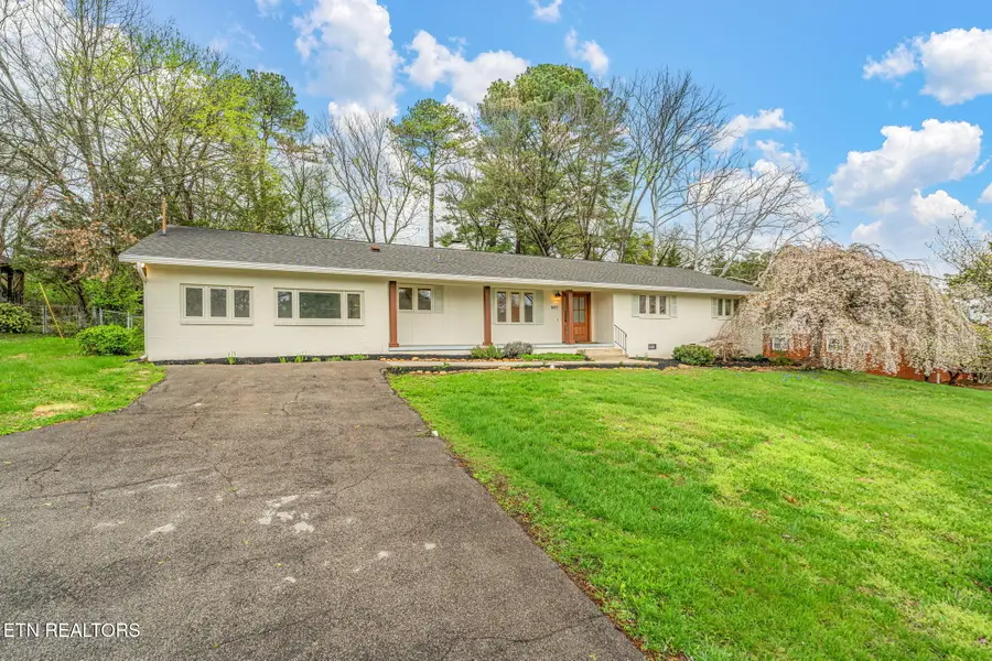 8017 Bennington Drive, Knoxville, TN 37909 - #3