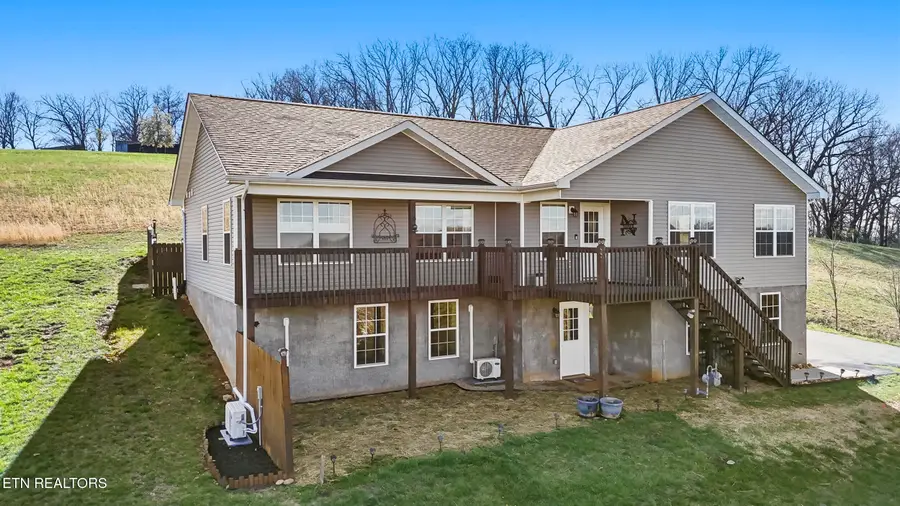 2731 Lucille Ave, Kodak, TN 37764 - #2