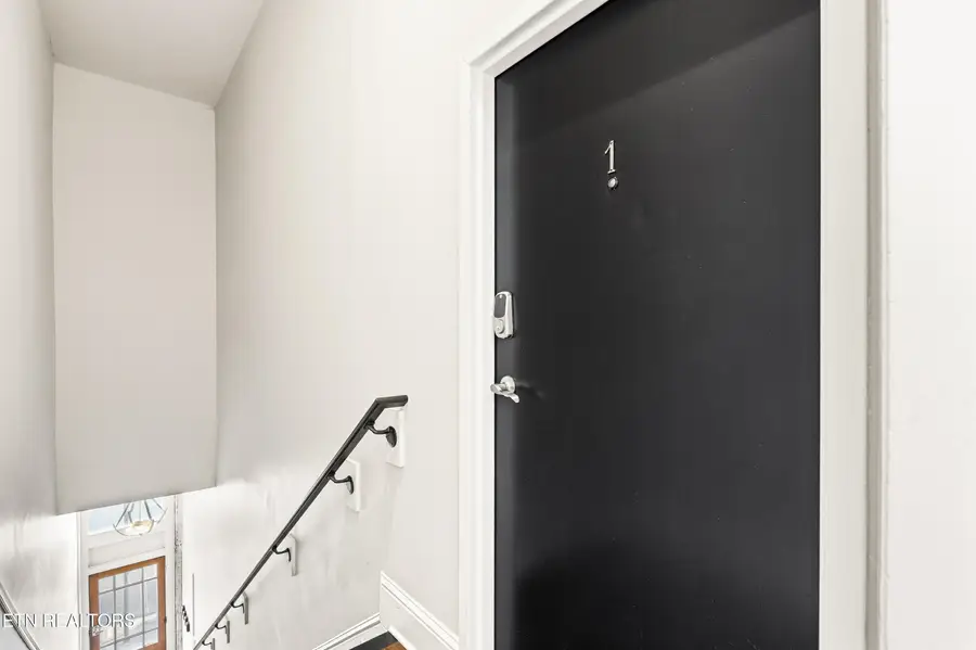 118 E Jackson Ave #1, Knoxville, TN 37915 - #3