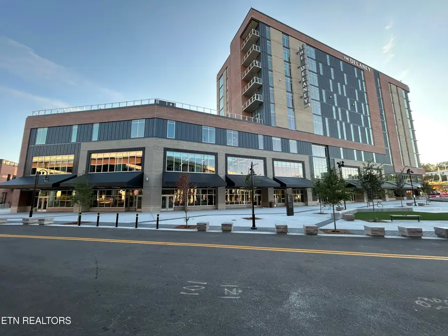 122 Stadium Way #912, Knoxville, TN 37915 - #2