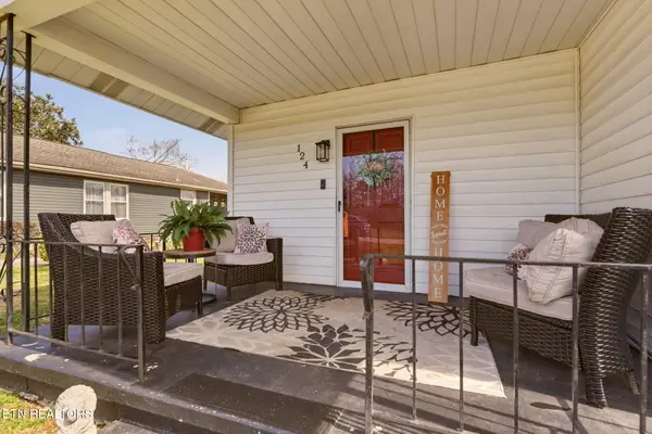 124 E Franklin St, Alcoa, TN 37701