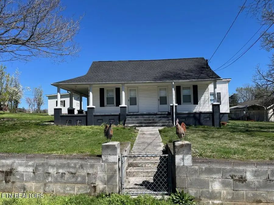 204 Queener St, Jacksboro, TN 37757 - #2