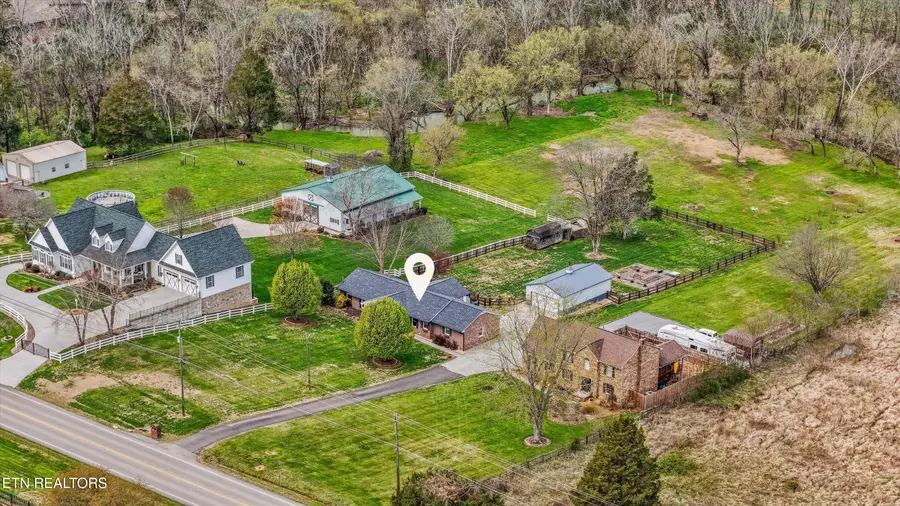 2529 Cunningham Rd, Knoxville, TN 37918 - #2