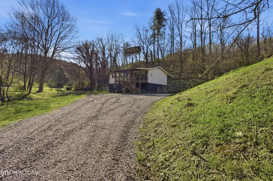 168 Childs Rd, Harriman, TN 37748 - #3