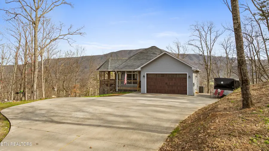 2932 Mockingbird Way, Sevierville, TN 37862 - #2