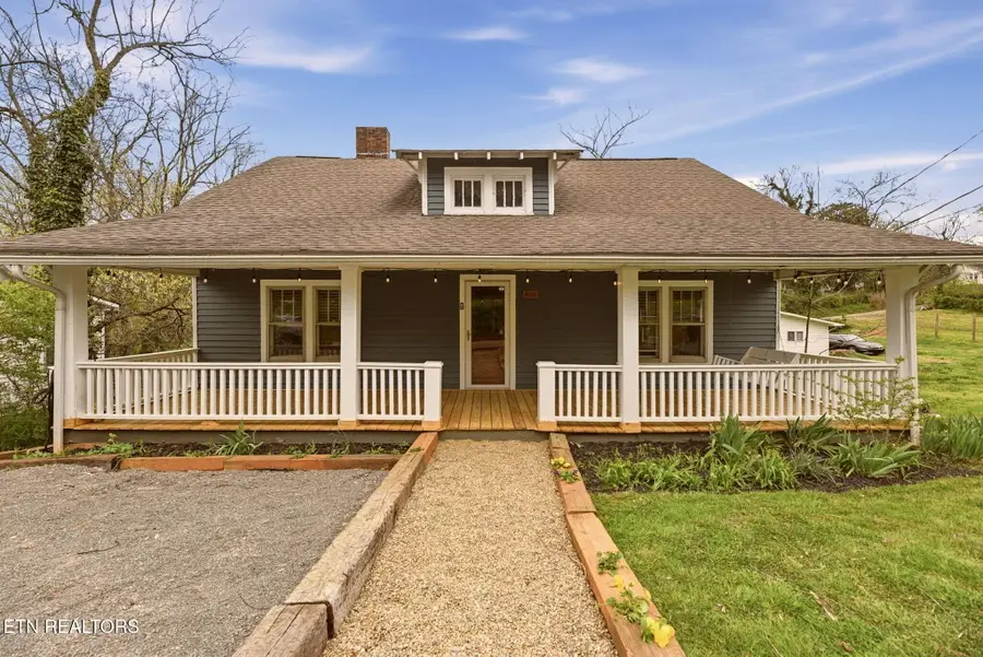 2110 Lincoln St, Knoxville, TN 37920 - #2