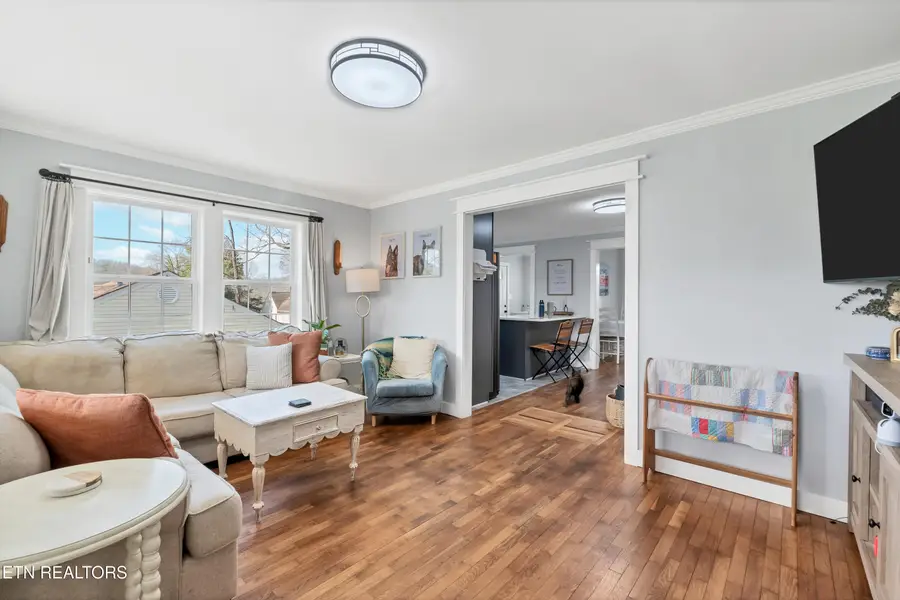 425 Sewanee St, Harriman, TN 37748 - #3