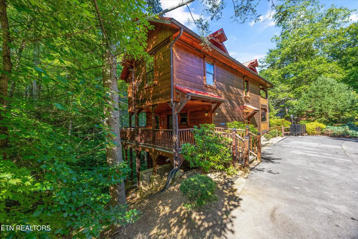 1827 Elk Springs Way, Gatlinburg, TN 37738 - #1