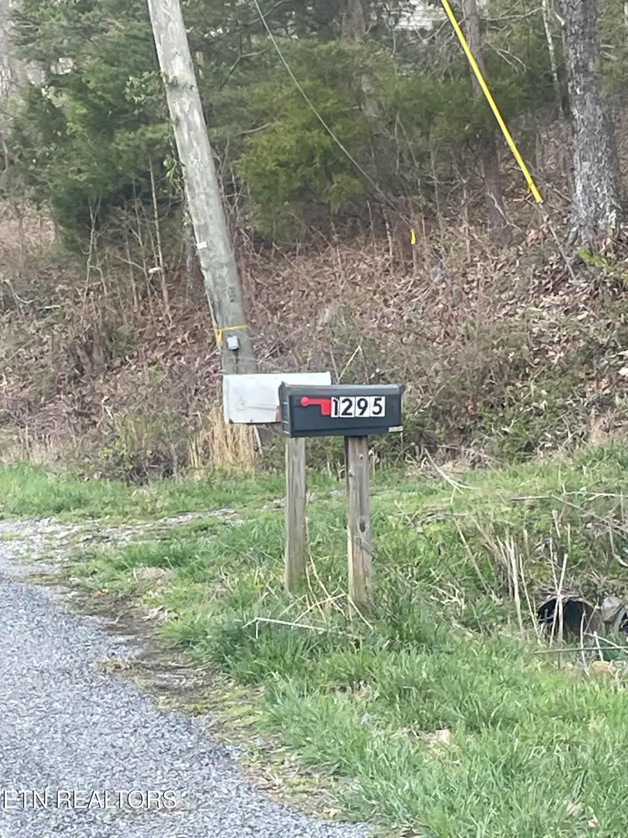 1295 Sussex Rd, Dayton, TN 37321 - #3