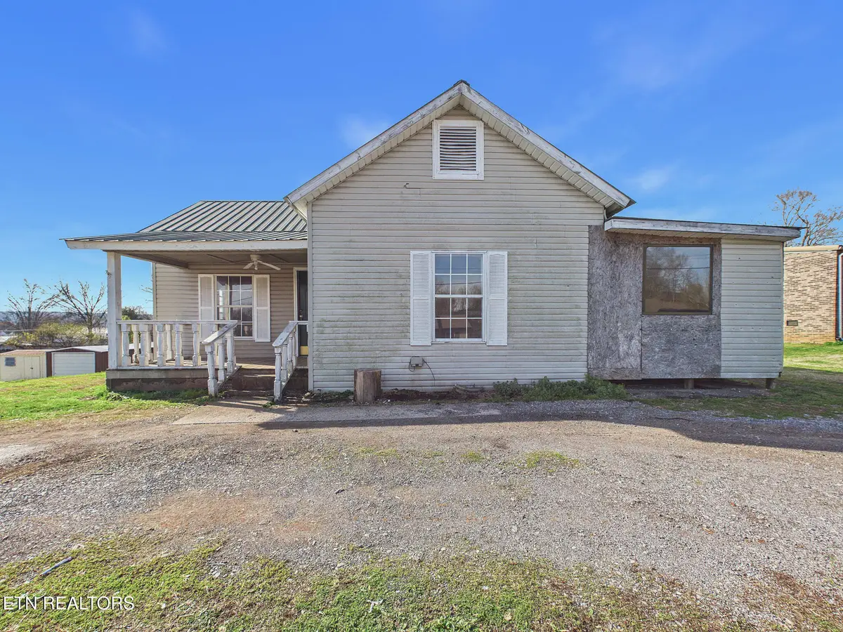 605 Bennett St, Sweetwater, TN 37874 - #1