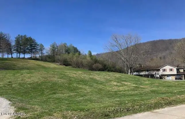 233 Smith Oaks Lane, Jacksboro, TN 37757 - #1