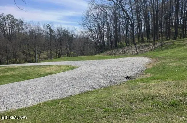 233 Smith Oaks Lane, Jacksboro, TN 37757 - #2