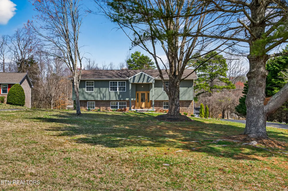 1205 Hoss Rd, Powell, TN 37849 - #1