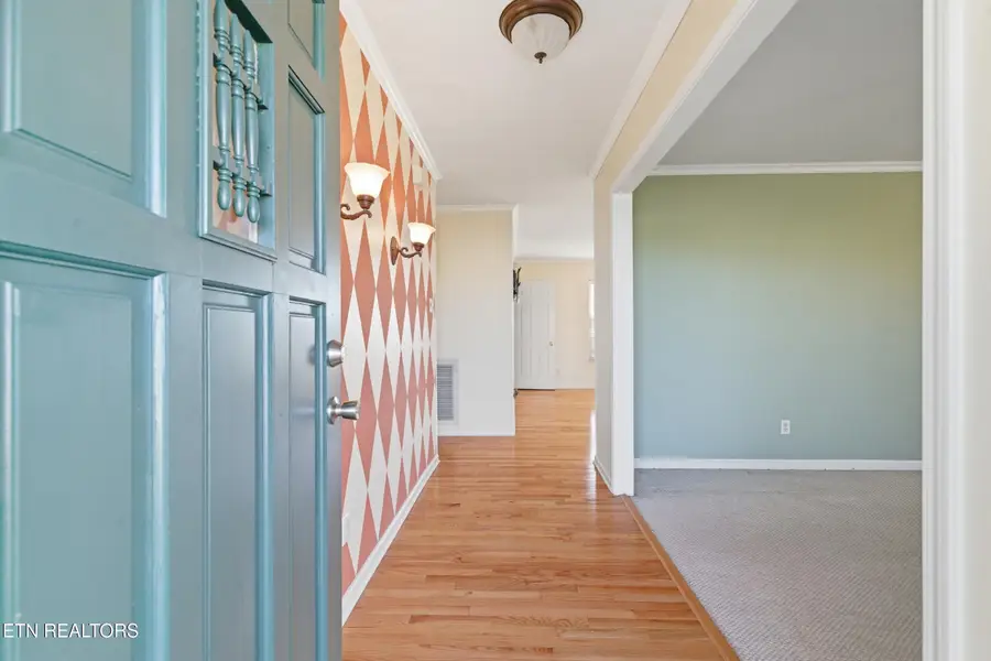 1629 Jett Rd, Maryville, TN 37804 - #2