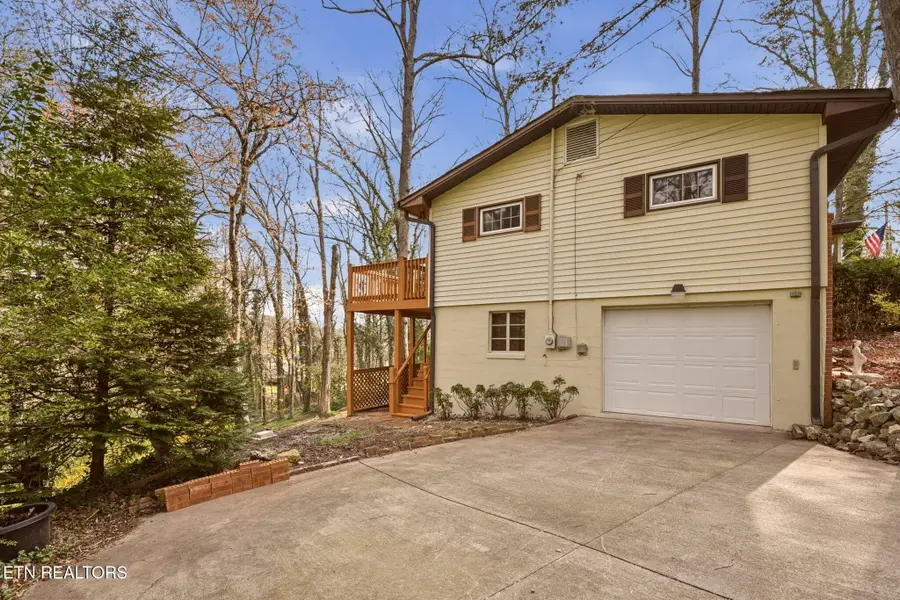 427 Sherwood Estates Circle, Clinton, TN 37716 - #3