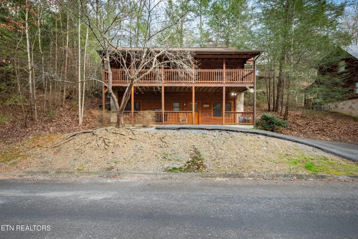 653 Eagles Boulevard Way, Pigeon Forge, TN 37863 - #1