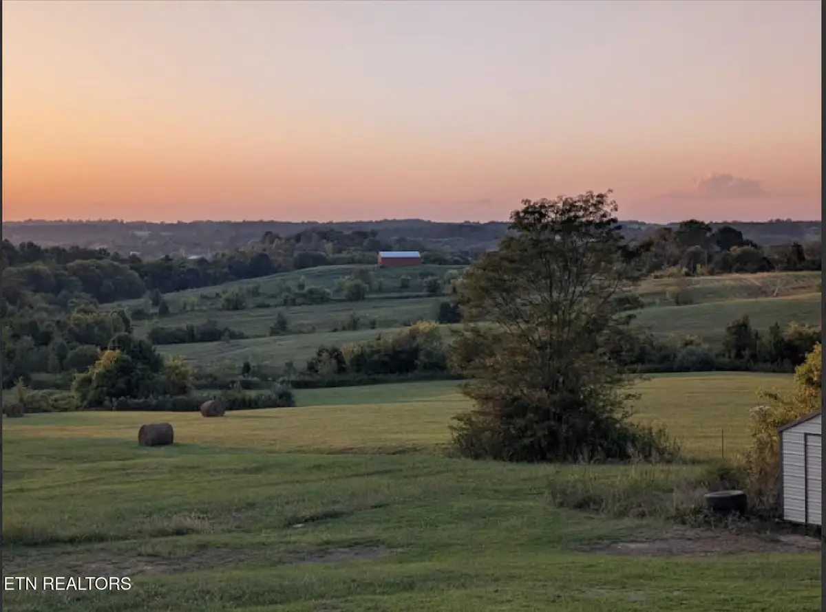 2131 Hiwassee Rd, Sweetwater, TN 37874 - #1