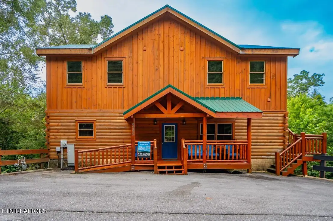 4355 Forest Ridge Way, Pigeon Forge, TN 37863 - #1