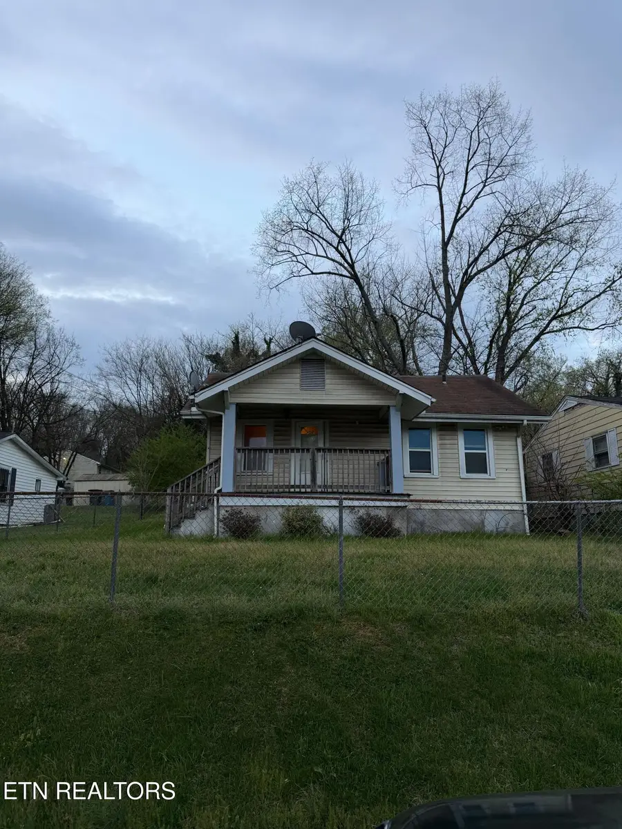 3820 Ivy Ave, Knoxville, TN 37914 - #2