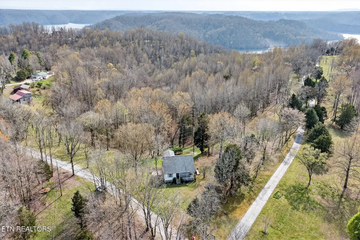 676 Sunny Point Rd, Baxter, TN 38544 - #1