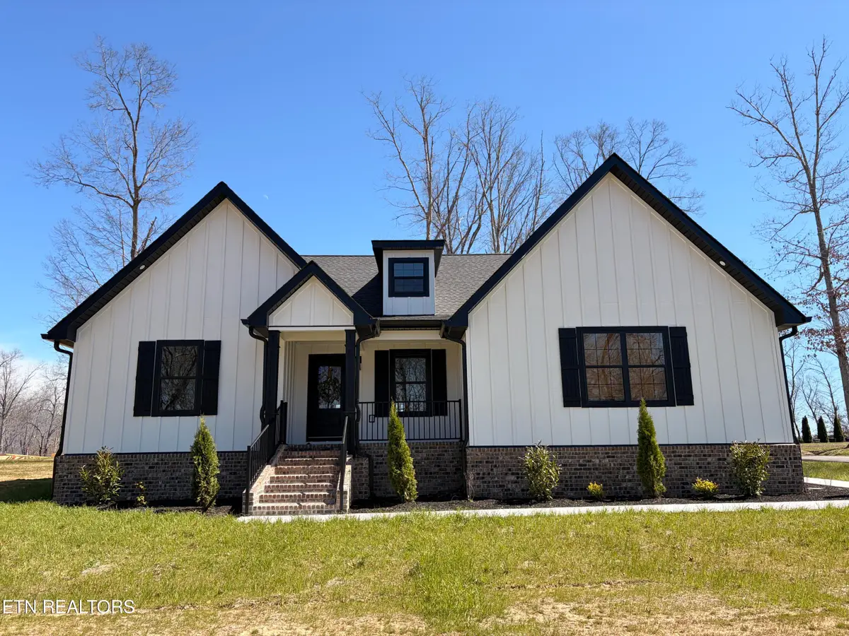 127 Bluff View Loop, Crossville, TN 38571 - #1
