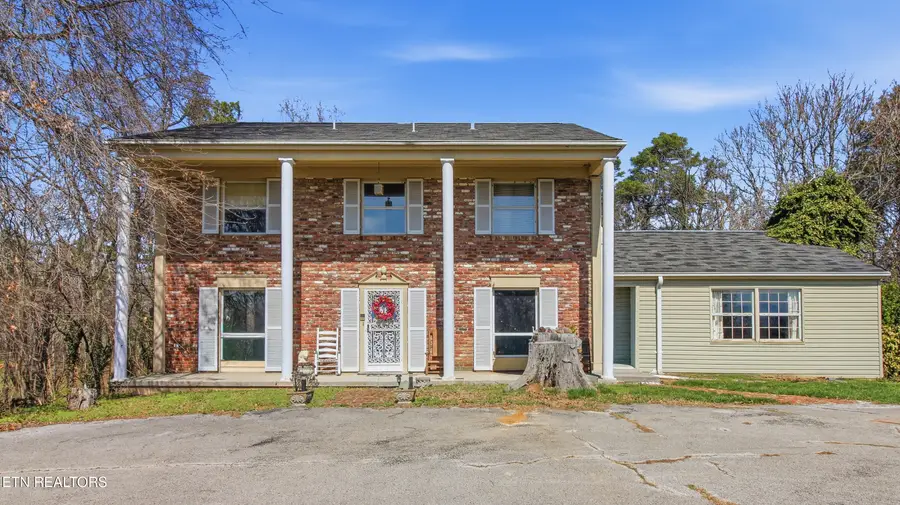 526 S Carter School Rd, Strawberry Plains, TN 37871 - #2