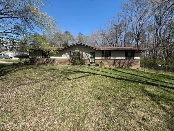 6200 Maloneyville Rd, Corryton, TN 37721