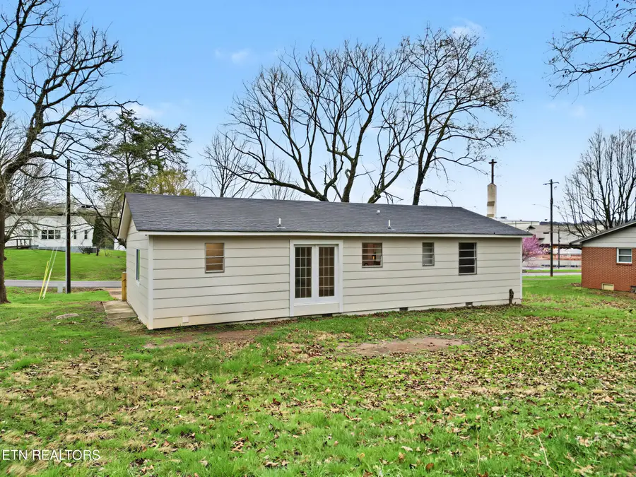 5503 Scenicwood Rd, Knoxville, TN 37912 - #3