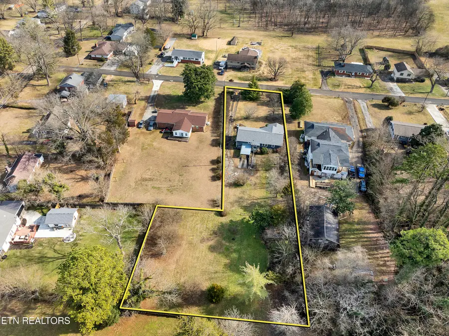 409 Bridge View Rd, Knoxville, TN 37914 - #2