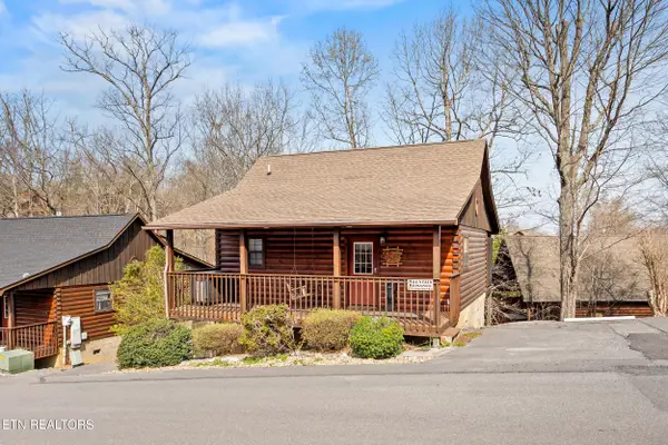 1529 Bears Den Way, Sevierville, TN 37862