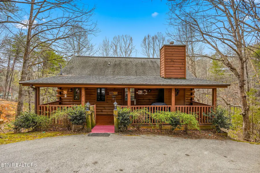 1645 S Mountain View Rd, Sevierville, TN 37876 - #2