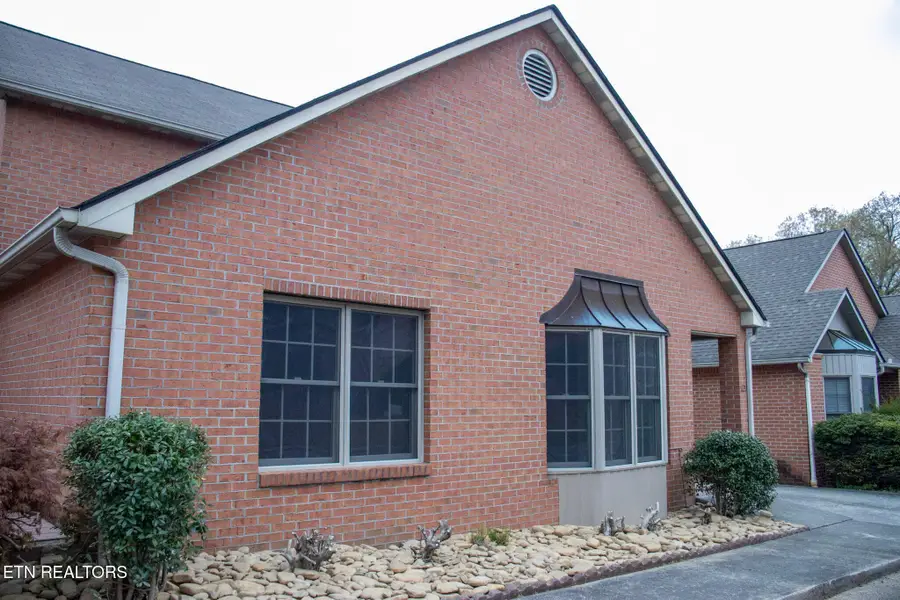 1121 Fairgrounds Court, Kingston, TN 37763 - #3