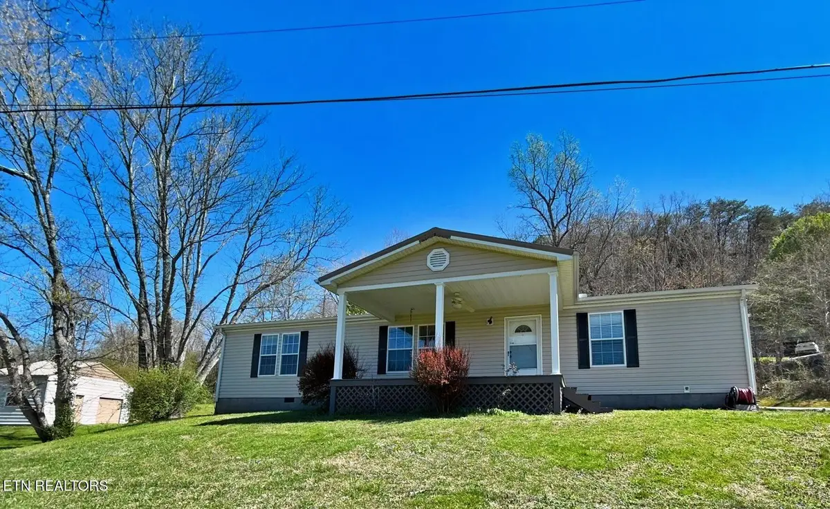1896 Branam Hill Rd, Jellico, TN 37762 - #1