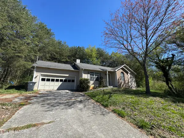 2222 Woods Smith Rd, Knoxville, TN 37921