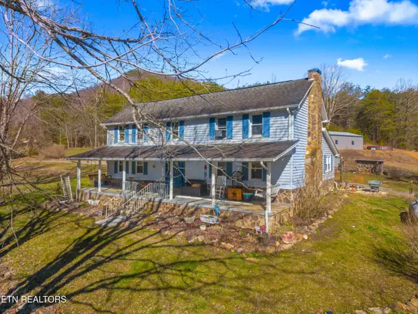 634 New Salem Rd, Rogersville, TN 37857