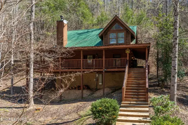 2246 Valley Mountain Way, Sevierville, TN 37862